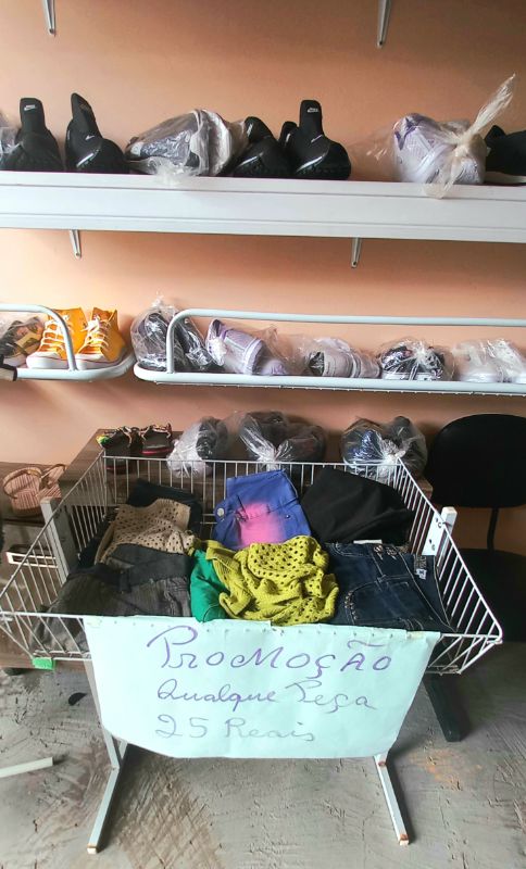 CL impérios roupa e sapato em geral e acessórios — imagem 8